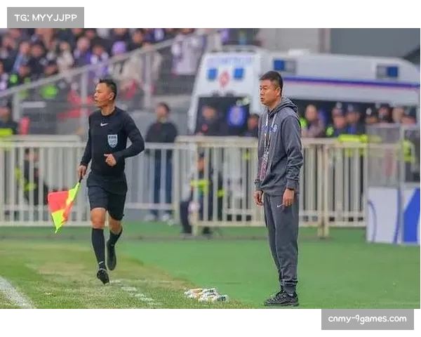 保级球队队长专访:领导球队度过困难时期的责任与压力